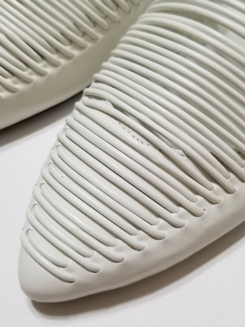 ✨NIB Tory Burch Sienna White Woven Leather Pointed Mules Flat Slides $298 - Picture 12 of 16